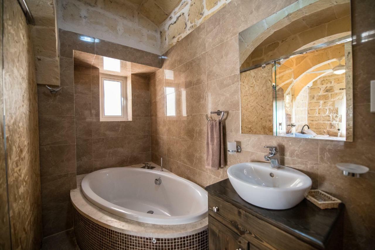 Zeppi'S Luxury Holiday Farmhouse With Private Pool Għarb Exteriér fotografie